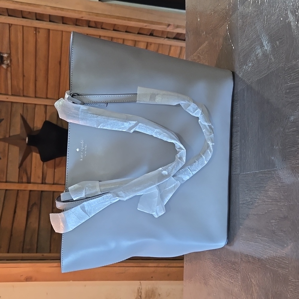 Kate spade medium tote